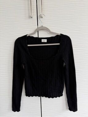 Aritzia Black Ribbed Scoop-Neck Long Sleeve Top
